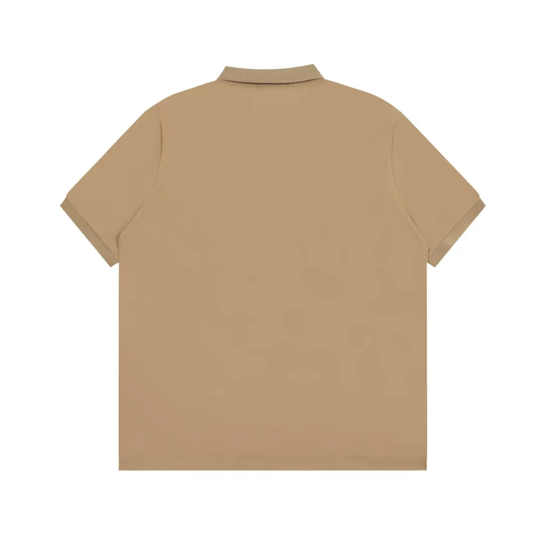 🅿️152 "Top quality" Style number: DS001# (not off the shelves all year round) [Ralph Lauren classic pony embroidered lapel POLO short sleeves] ✅Ralph Lauren Ralph Lauren classic basic versatile POLO short sleeves ✅Main supply platform live broadcast Wholesale entities will be replenished when out of stock Not removed from the shelves ✅ZP quality 1:1 version Scan the code to enter the GF website Z cabinet quality ✅Detailed quality The only one in Guangzhou Imported pique fabrics Mainly high-end, cost-effective and good quality. Needless to say, the version is restored to the original version. The maximum size can be worn up to 210 pounds. Loose, comfortable and stress-free. ✅Wear for work and life. Suitable for various occasions. A must-have recommendation for couples. Size:
